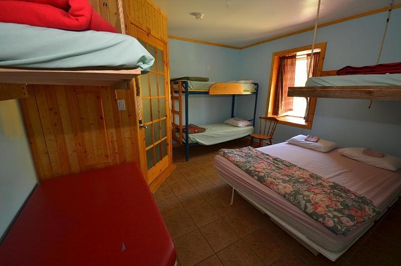 Auberge Jeunesse De טאדוסאק מראה חיצוני תמונה