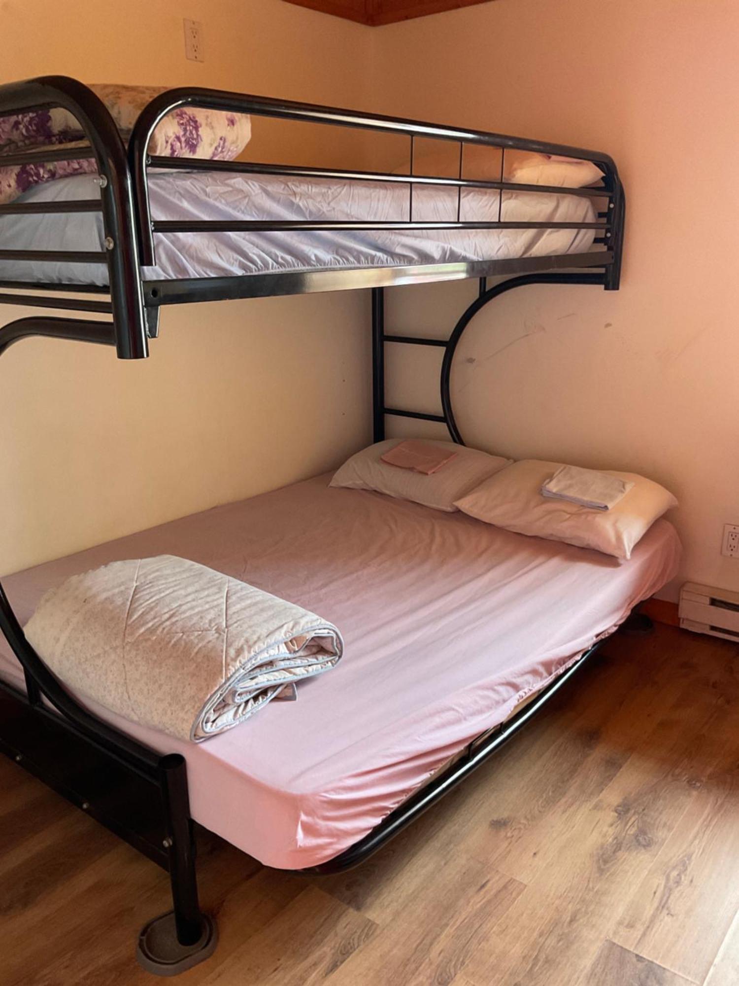 Auberge Jeunesse De טאדוסאק מראה חיצוני תמונה