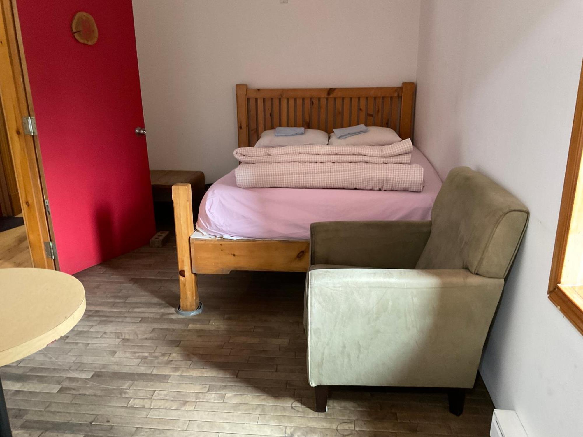 Auberge Jeunesse De טאדוסאק מראה חיצוני תמונה